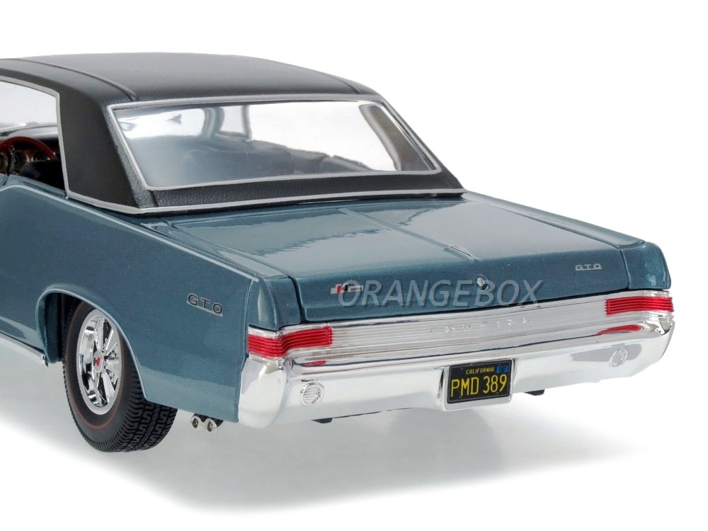 Pontiac GTO 1965 Hurst Maisto 1:18 Azul - 19 anos! Loja on-line de